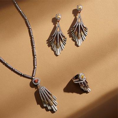 The Alchemist of Light