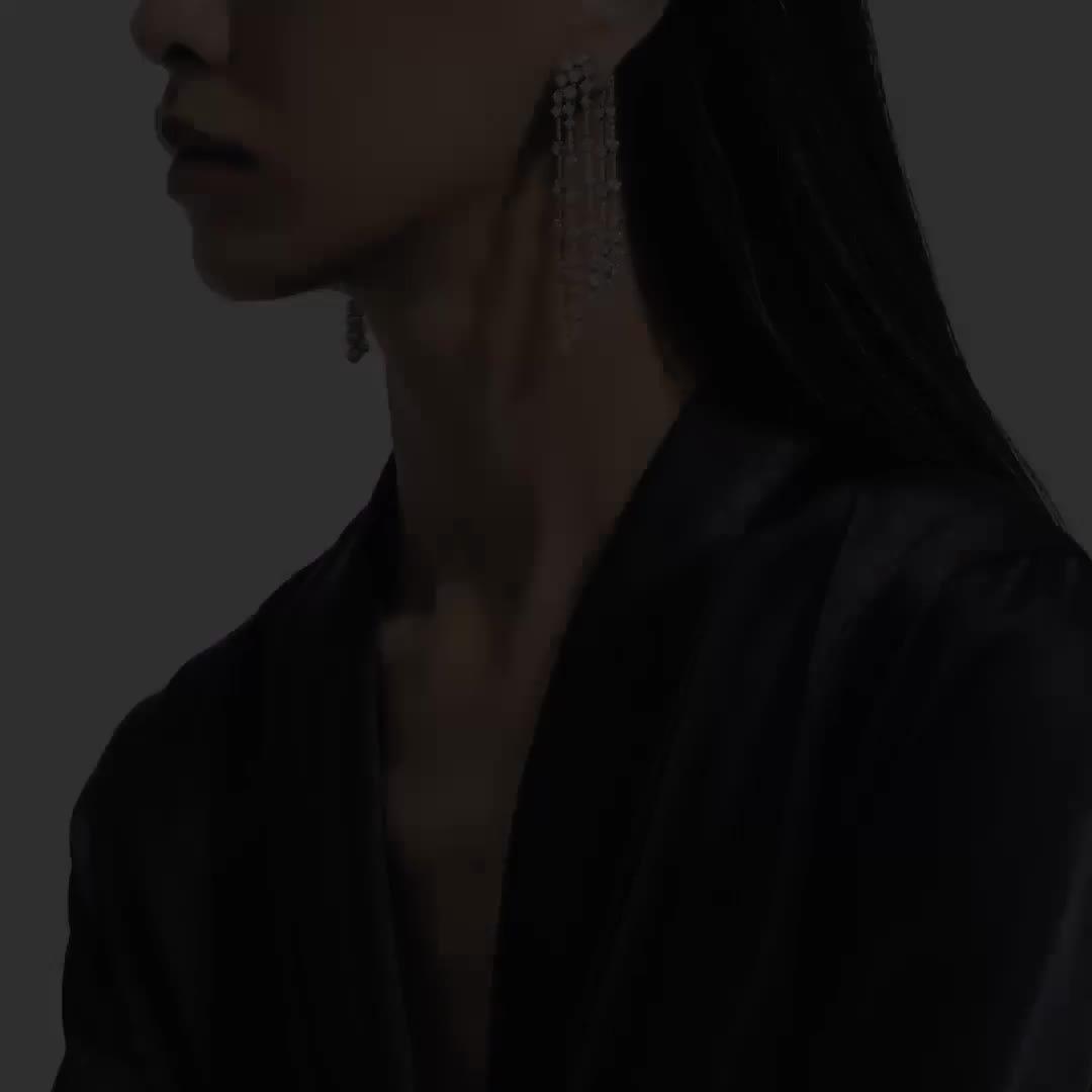 Arpeggia 玫瑰金五層鉆石耳環, video 1