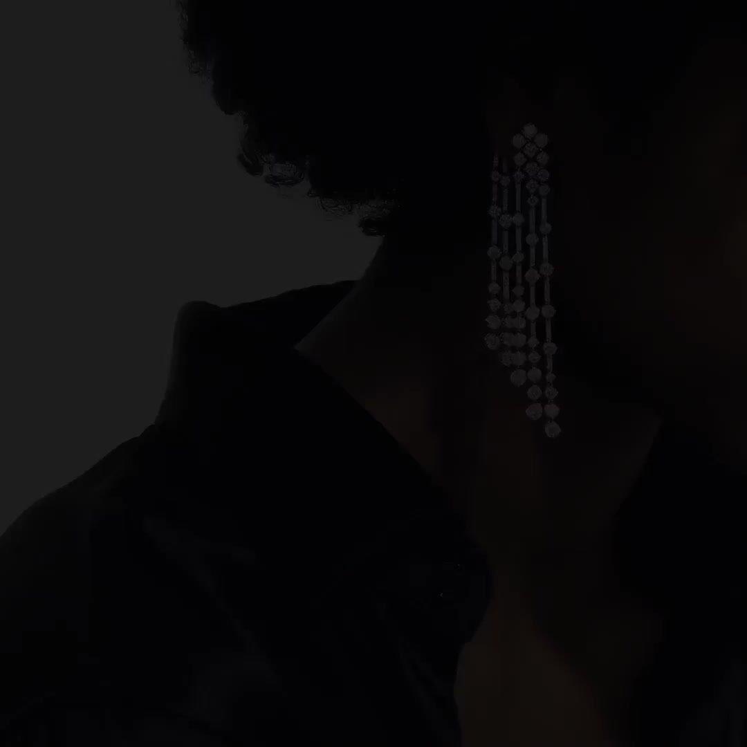 Arpeggia 白金五層鉆石耳環, video 1