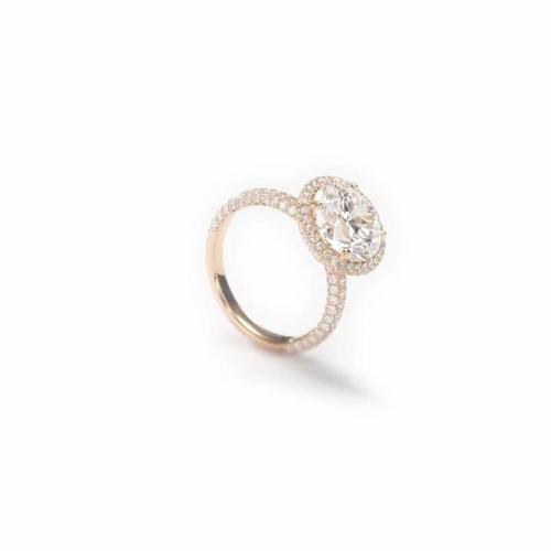 Aura round brilliant diamond ring