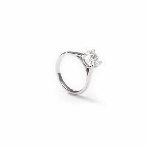 Brio solitaire ring, De Beers