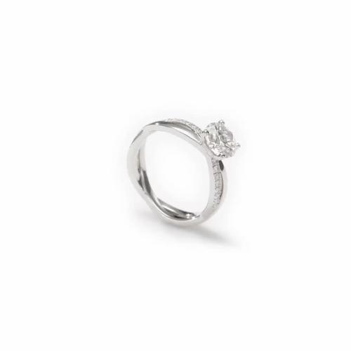 de Beers Jewellers Platinum My First de Beers Infinity Solitaire Diamond Ring